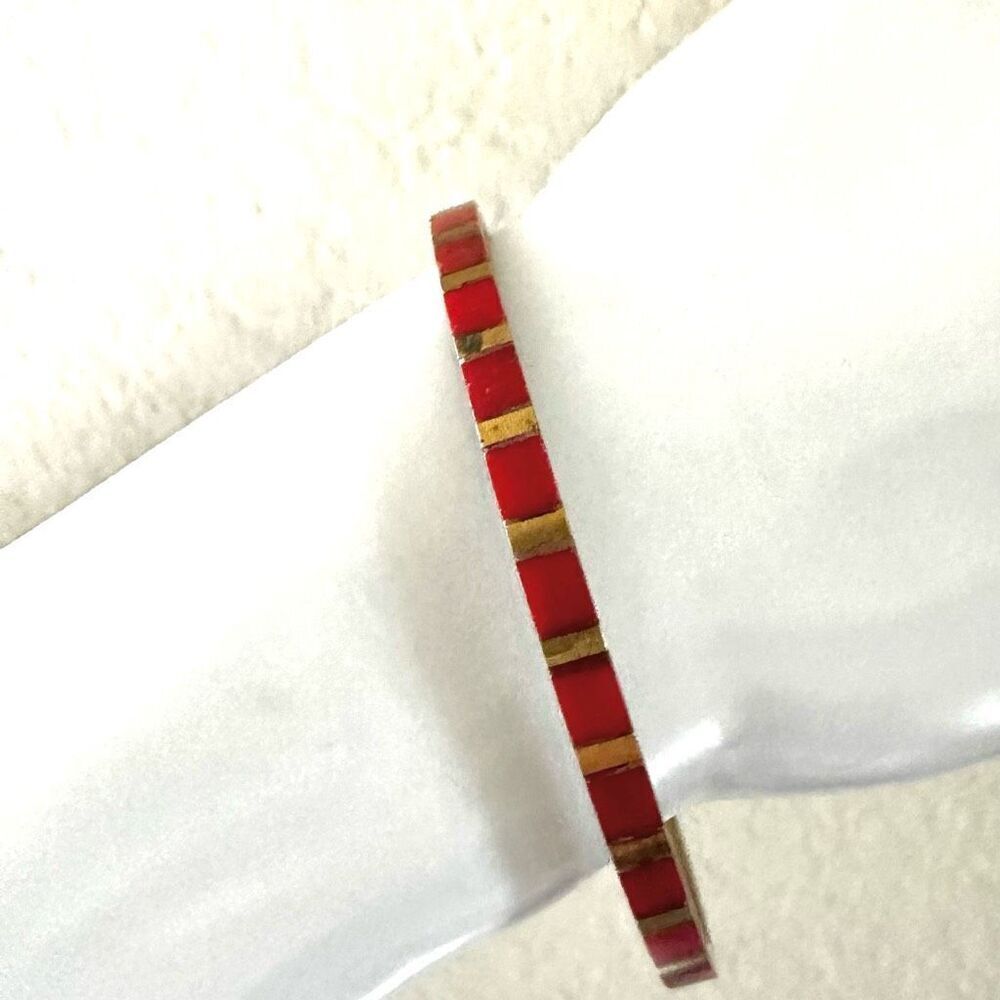 Red and gold tone vintage bangle bracelet